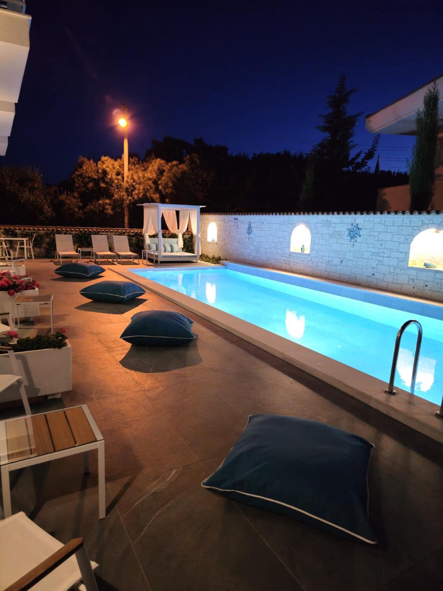 Çeşme Bahar Butik Otel מראה חיצוני תמונה